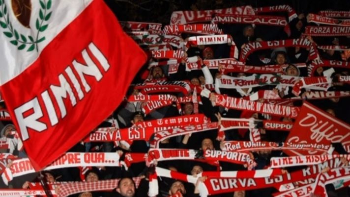 Rimini, derby con il Cesena: i giocatori…consegnano i biglietti ai tifosi! - immagine 1
