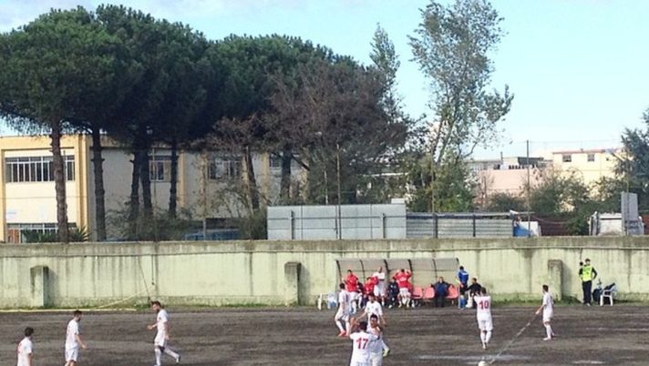 Campania: volano coltellate e si dimettono entrambi i presidenti delle due società Campania: volano coltellate e si dimettono entrambi i presidenti delle due società