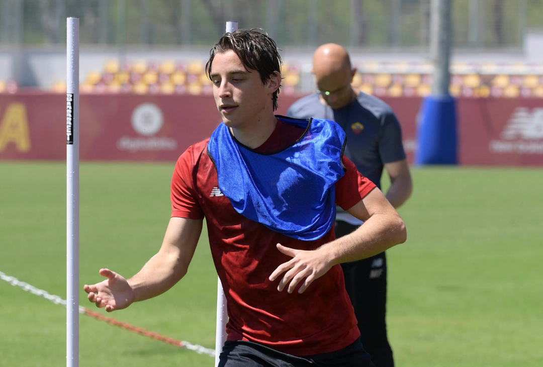 Roma, primo allenamento in vista del Bologna – FOTO GALLERY - immagine 16