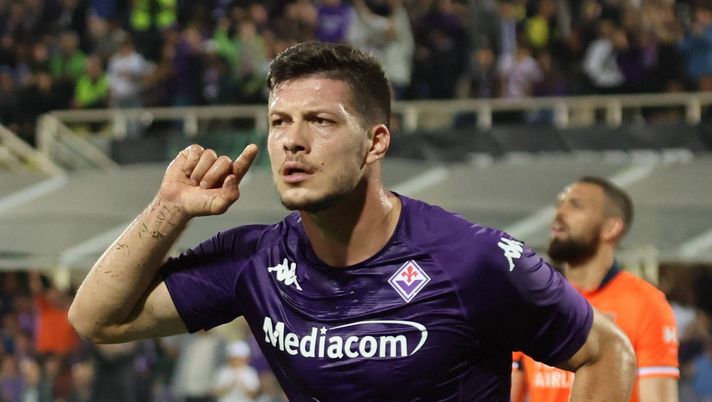 Jovic a due facce: decisivo in campo, discusso dai fischi del Franchi - immagine 1