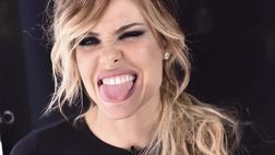 Ilary Blasi cambia look: la nuova versione fa impazzire i fan