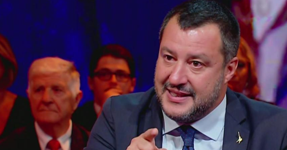 Ultime Notizie Governo, Arriva Il Durissimo Annuncio Di Salvini - Mondo ...