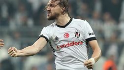 Ex Inter, Caner Erkin rischia il carcere per aver insultato un arbitro. Il giocatore…