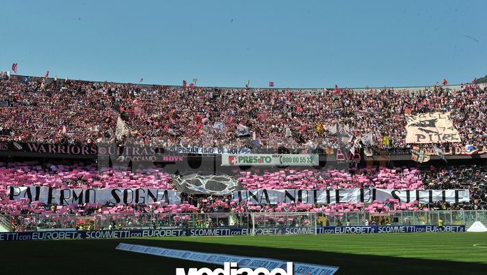 Coreografia di Palermo-Sampdoria del 2010 (ph. Getty)  Coronavirus