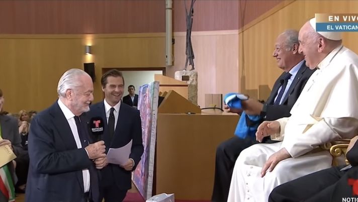 De Laurentiis a Papa Francesco: “Non può venire al Maradona ma le faccio una proposta” - immagine 1
