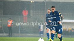 Ufficiale, Marrone al Crotone
