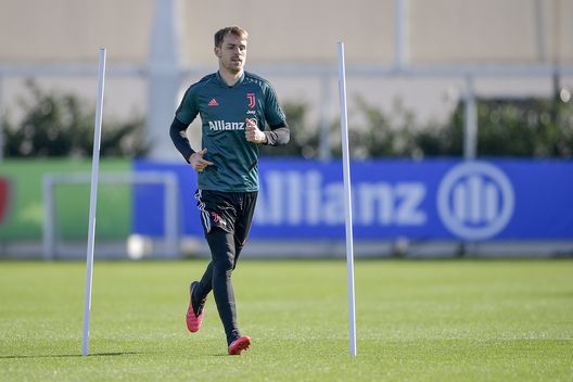 Aaron Ramsey (Photo by Daniele Badolato - Juventus FC/Juventus FC via Getty Images) Aaron Ramsey (Photo by Daniele Badolato - Juventus FC/Juventus FC via Getty Images)