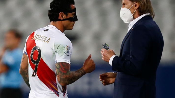 Perù, il Ct non rinnova con la Nazionale: il toccante saluto di Lapadula… - immagine 1