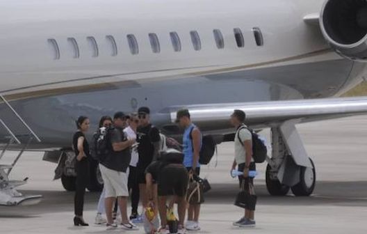 Foto: La Nueva Lautaro Martinez, dopo la festa a Buenos Aires lo sbarco a Bahia- immagine 2