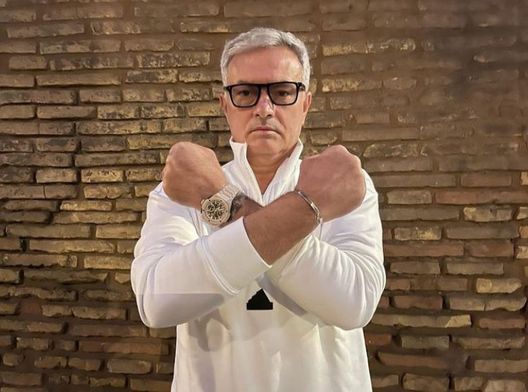 Smalling, si avvicina il rinnovo. I tifosi al fianco di Mou: organizzata la panolada- immagine 2