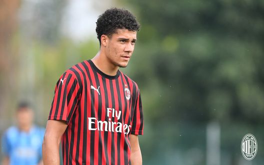  Luan Capanni, attaccante del Milan Primavera (credits: acmilan.com) 