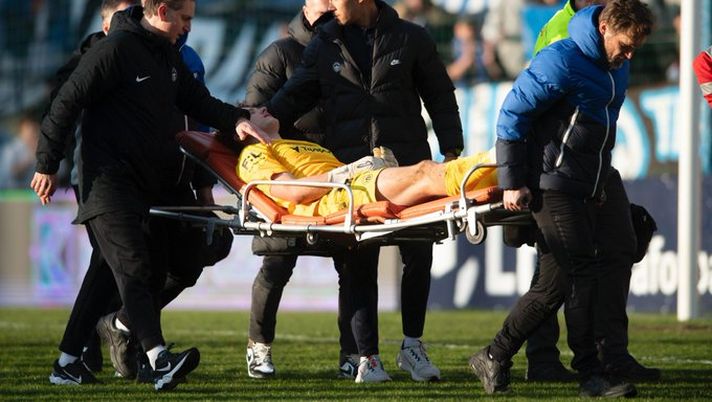 Derby di Podjested, tante rimonte in una: 3-3 Slovan Liberec e portiere in ospedale - immagine 1