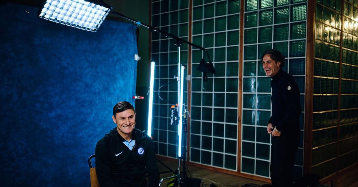 VIDEO / Le leggende dell'Inter in Georgia: da Zanetti a Sneijder - FC ...