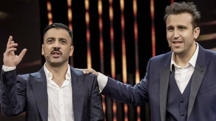 Pio e Amedeo: “Se l’Italia vince offriamo una cena. Insigne? Parliamo dei neomelodici” Pio e Amedeo: “Se l’Italia vince offriamo una cena. Insigne? Parliamo dei neomelodici”