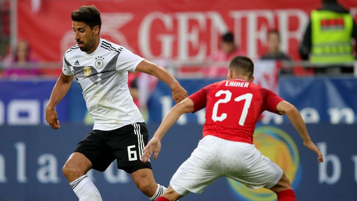 Calciomercato Napoli, per la fascia destra si pensa a Lainer o Hateboer 