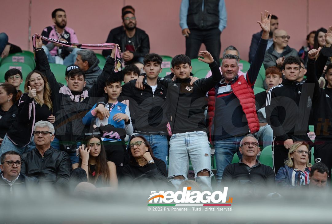 Fotogallery, i tifosi allo stadio per Palermo-Triestina 1-1 - immagine 61
