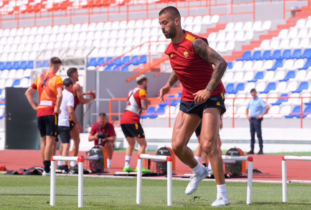 Roma in campo in Portogallo per l’allenamento mattutino – FOTO GALLERY - immagine 10