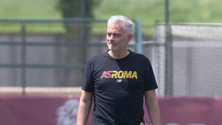 Getty Images Un anno romanista con Mourinho: lavoro, fede, tifosi e… arbitri - immagine 1