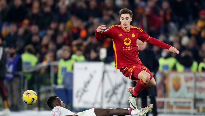 Nome nuovo per la corsia. Fiorentina su Zalewski, contatti già avviati - immagine 1