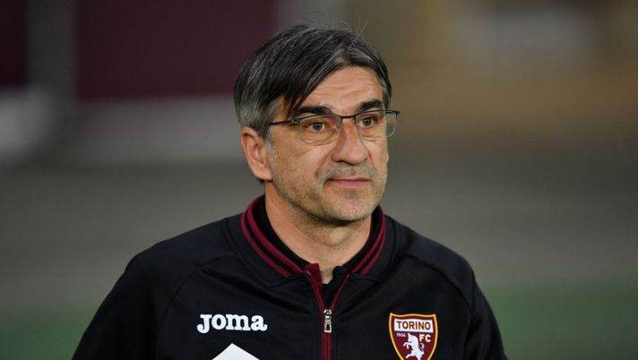 TURIN, ITALY - APRIL 10: Ivan Juric, Head Coach of Torino FC looks on prior to the Serie A match between Torino FC and AC Milan at Stadio Olimpico di Torino on April 10, 2022 in Turin, Italy. (Photo by Valerio Pennicino/Getty Images) Juric: “Pellegri può diventare top, ci manca Praet perché Pobega è diverso” - immagine 1