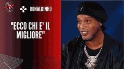 Milan, Ronaldinho: “Maldini? Il miglior difensore mai esistito”