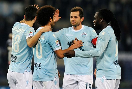 Calciomercato Lazio, Lulic festeggia con i compagni Calciomercato Lazio, Lulic festeggia con i compagni