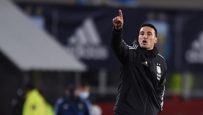 Ct Argentina, il primo allenatore di Scaloni: “Volle una riunione per dirmi tutta la verità” Ct Argentina, il primo allenatore di Scaloni: “Volle una riunione per dirmi tutta la verità” - immagine 1