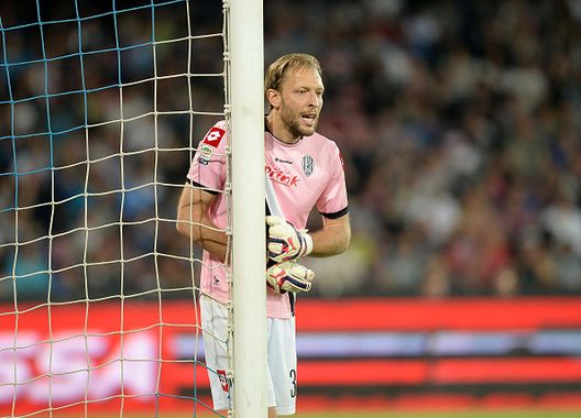 NAPLES, ITALY - MAY 18: Federico Agliardi of Cesena in action during the Serie A match between SSC Napoli - AC Cesena at Stadio San Paolo on May 18, 2015 in Naples, Italy. (Photo by Francesco Pecoraro/Getty Images) NAPLES, ITALY - MAY 18: Federico Agliardi of Cesena in action during the Serie A match between SSC Napoli - AC Cesena at Stadio San Paolo on May 18, 2015 in Naples, Italy. (Photo by Francesco Pecoraro/Getty Images)