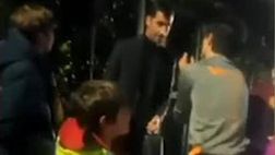 Roma, Foti ai tifosi: “Fabbri? Non potevo farmi buttare fuori” | VIDEO