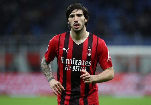 Sandro Tonali AC Milan Milan-Roma 3-1 Serie A 2021-2022