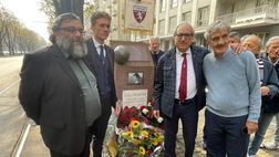 Torino, il ricordo di Meroni: una cinquantina di tifosi presenti