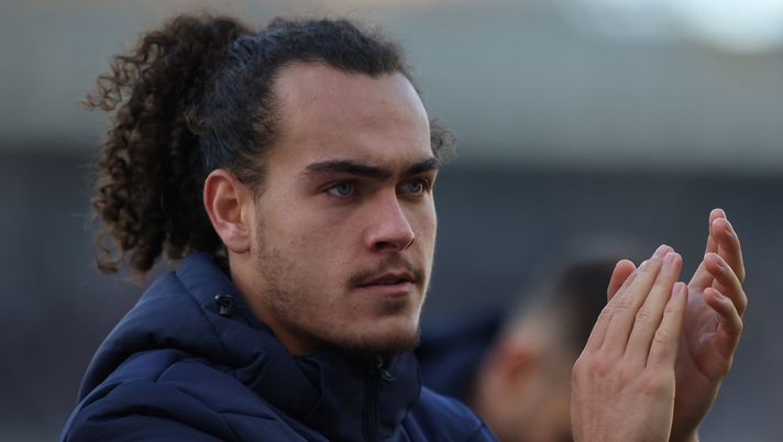 Arthur Theate, difensore del Bologna, vicino al Rennes