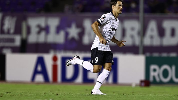 Solo un dribbling, sbagliato: non benissimo l&#8217;esordio di Bojan in Giappone 