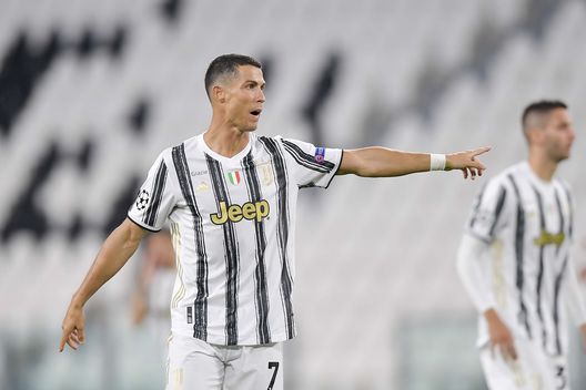 Cristiano Ronaldo Cristiano Ronaldo