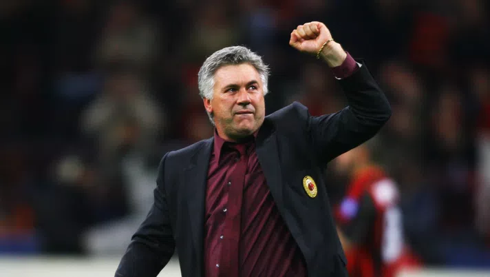 Carlo Ancelotti, qui con il Milan nel 2007 (credits: GETTY Images)