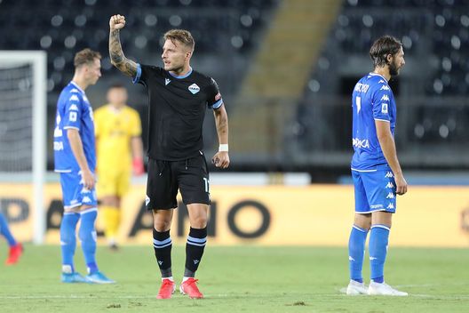 EMPOLI, ITALY - AUGUST 21: Ciro Immobile of SS Lazio celebrates after scoring a goal during the Serie A match between Empoli FC v SS Lazio at Stadio Carlo Castellani on August 21, 2021 in Empoli, Italy. (Photo by Gabriele Maltinti/Getty Images) EMPOLI, ITALY - AUGUST 21: Ciro Immobile of SS Lazio celebrates after scoring a goal during the Serie A match between Empoli FC v SS Lazio at Stadio Carlo Castellani on August 21, 2021 in Empoli, Italy. (Photo by Gabriele Maltinti/Getty Images)