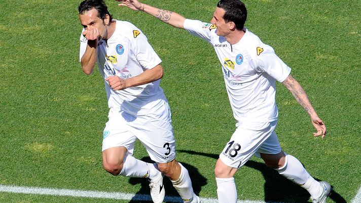 LECCE, ITALY - MAY 01:  Davide Bombardini and Andrea Cristiano of Albinoleffe celebrate Davide Bombardini's  opening goal  during the Serie B match between US Lecce and AC AlbinoLeffe at Stadio Via del Mare on May 1, 2010 in Lecce, Italy.  (Photo by Giuseppe Bellini/Getty Images) 