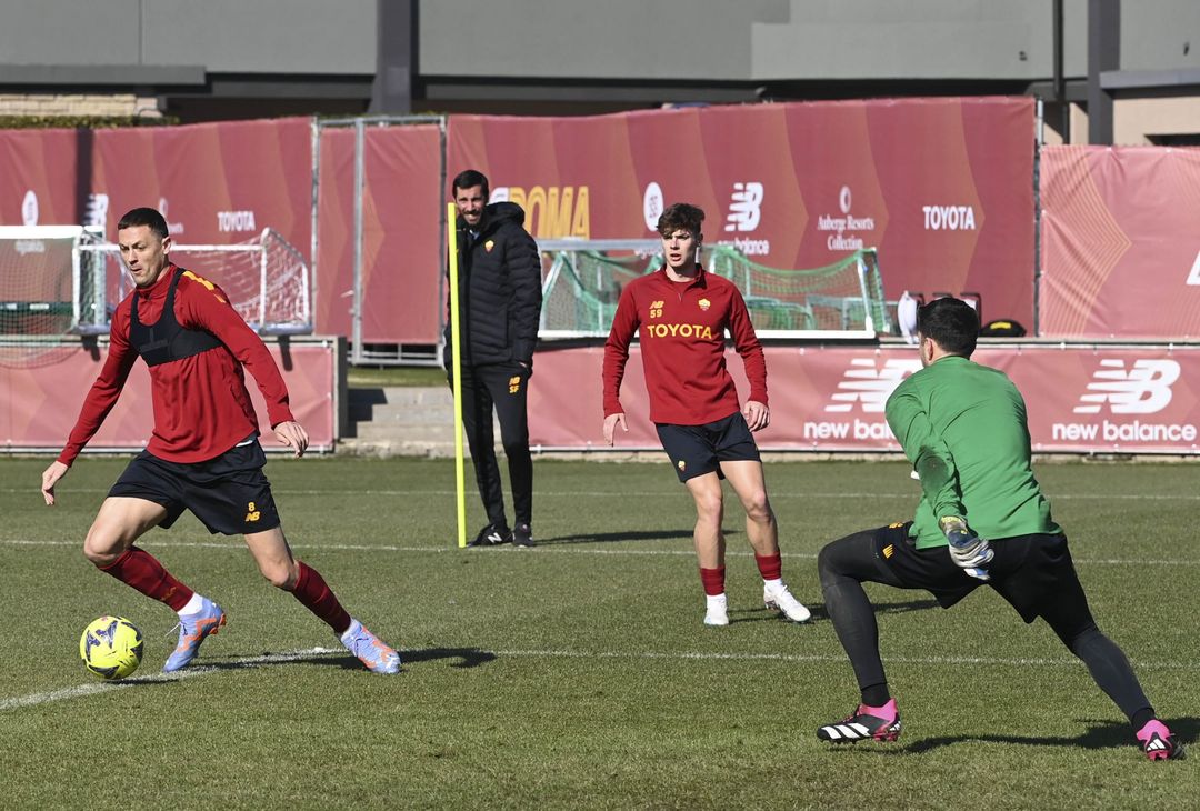 Roma, l’allenamento alla vigilia del Lecce: c’è Wijnaldum – FOTO GALLERY - immagine 6
