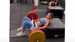 VIDEO / Lady Lautaro, esercizi in palestra: al lavoro sul lato b