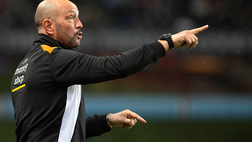 Il Crotone ha scelto: panchina a Zenga