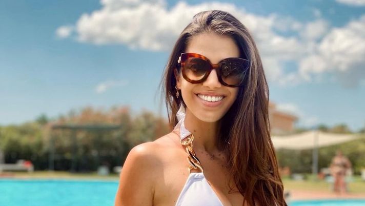 Eleonora Boi, bikini spaziale. E ironizza: “Altri 2 scatti e avrei vinto…”  Eleonora Boi, bikini spaziale. E ironizza: “Altri 2 scatti e avrei vinto…”