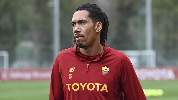 Ultimatum a Smalling. Risposta entro aprile - immagine 1