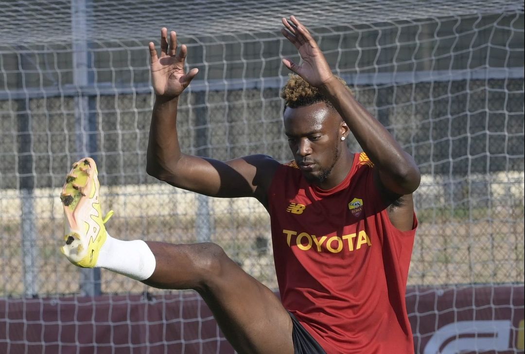 Roma, rifinitura prima del Monza: Belotti c’è. Squadra in ritiro – FOTO GALLERY - immagine 32