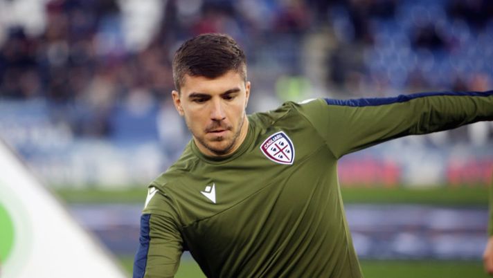 CAGLIARI, ITALY - FEBRUARY 01: Alberto Paloschi  of Cagliari looks on  during the Serie A match between Cagliari Calcio and  Parma Calcio at Sardegna Arena on February 1, 2020 in Cagliari, Italy.  (Photo by Enrico Locci/Getty Images) 