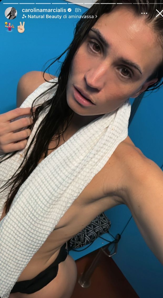 Carolina Marcialis, scatto bollente dopo l’allenamento. Foto sexy per lady Cassano- immagine 2