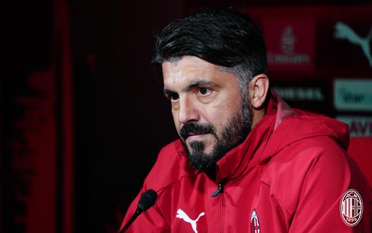  Gennaro Gattuso, tecnico del Milan, in conferenza stampa a Milanello (credits: acmilan.com) 