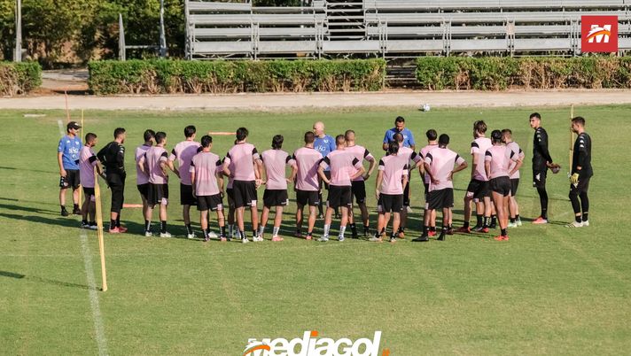 Palermo, verso il Genoa: chance per Gomes? In avanti ballottaggio Valente-Elia Palermo