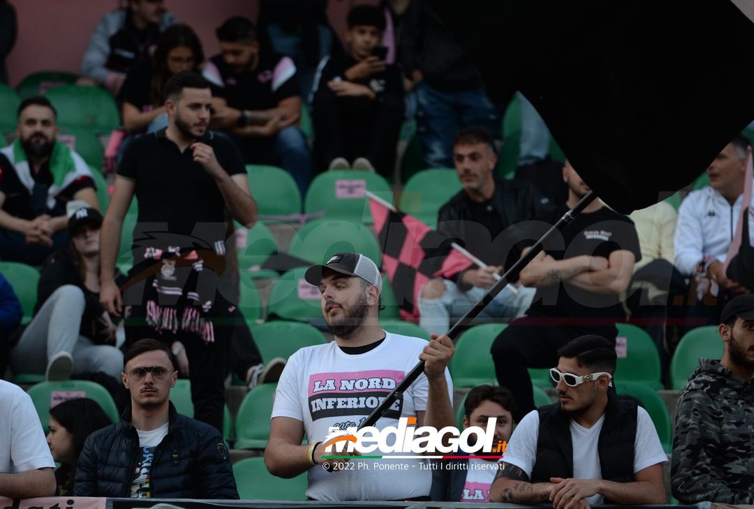 Fotogallery, i tifosi allo stadio per Palermo-Triestina 1-1 - immagine 41