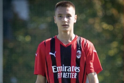 Francesco Camarda (attaccante AC Milan) | Milan News (Instagram) Francesco Camarda AC Milan