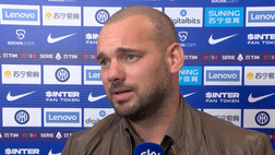 VIDEO SKY / Sneijder: “Calhanoglu fa giocare la squadra. Dumfries? Si è subito adattato”